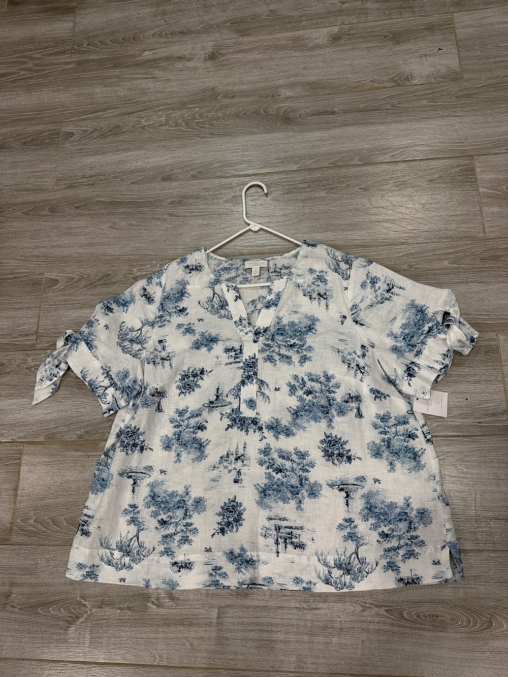 Charter Club White & Blue Toile V-Neck Tie-Sleeve Blouse 2X